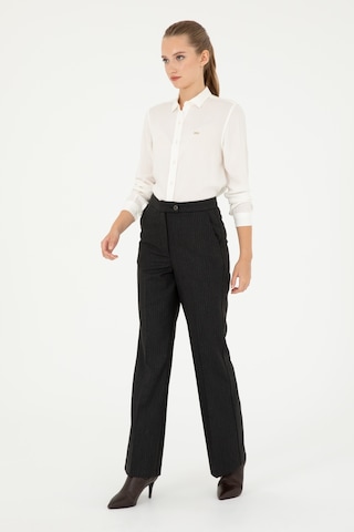 U.S. Polo Assn. Kadın Antrasit Çizgili Slim Flare Fit Kanvas Pantolon 50298552-VR006