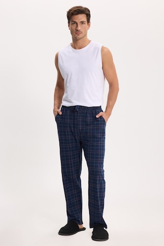 Tudors Erkek Standart Fit Normal Kesim Pamuklu Kareli Beli Bağcıklı Cepli Lacivert Pijama Altı-51259
