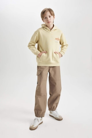 DeFacto Erkek Çocuk Beli ve Paçası Lastikli Kargo Cepli Pelüş Polar Astarlı Jogger Pantolon D3460A824WNBG315