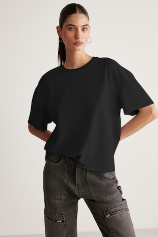 Grimelange Jemmy Kadın %100 Organik Pamuk Relaxed Fit Yırtmaçlı Yuvarlak Yakalı Siyah T-shirt
