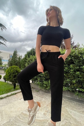 Rovebella Kristal Siyah Rahat Kesim Penye Pantolon