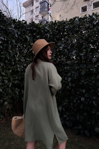 Kadın Hakı Müslin Kumaş, Hasır Şerit Detaylı Salaş Kimono Ceket Haki