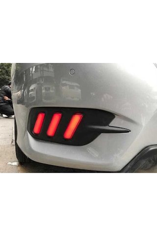 Honda Civic Fc5 Arka Sis Lambası Ledli 3 Çizgili Kırmızı