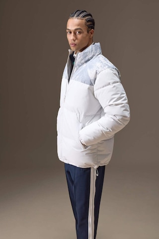Defacto Defactofit Su Geçirmez Oversize Geniş Kalıp Fermuarlı Rüzgar Geçirmez Şişme Mont E9493ax25wngr493 Gri