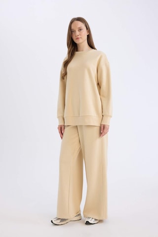 DeFacto Straight Fit Kalın Eşofman Altı Basic Düz Beli Lastikli Geniş Bol Paça E4979AX24WNBG754 Bej