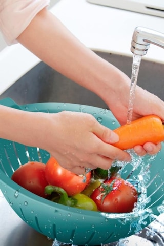 Flosoft Makarna Süzgeci 25 Cm, Kulplu Sebze Meyve Yıkama Süzgeci 2,5 Litre Turkuaz