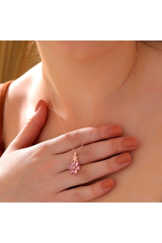 925 Ayar Gümüş Rose Pembe Sevgi Çiçeği Kadın Kolye Rose Gold