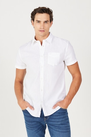 Wrangler Regular Fit Normal Kesim Kısa Kollu Düğmeli Yaka Keten Gömlek W5J7LO989 Beyaz