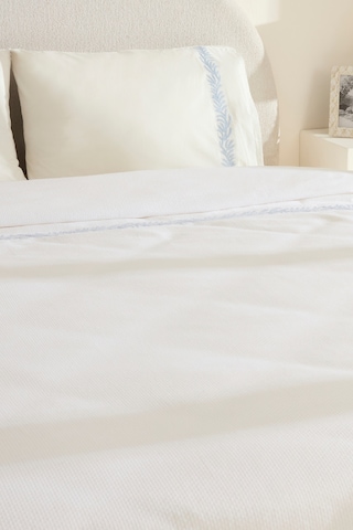 Karaca Home Sparky %100 Pamuk Yaprak Nakışlı Çift Kişilik Pike Takımı Beyaz