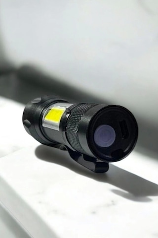 Şarjlı Metal Zoomlu El Feneri Işıldak Led Işık Taşınabilir El Lambası