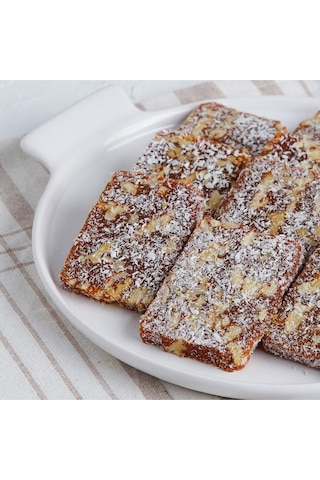 Bulutlar Kuruyemiş Cevizli Yaprak Cezerye 500 Gr