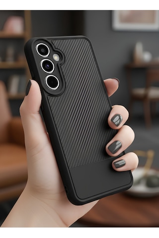Samsung Galaxy A35 İçin Uyumlu Premium Karbon Fiber Desenli Darbe Emici Siyah Telefon Kılıfı