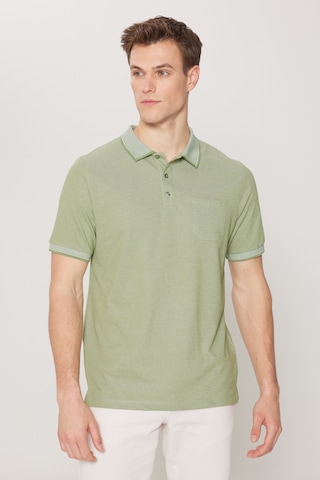 Ac&Co / Altınyıldız Classics Erkek Yeşil Polo Yaka Cepli Regular Fit Bol Kesim Düz Tişört 4A4820200004YslxXL Yeşil