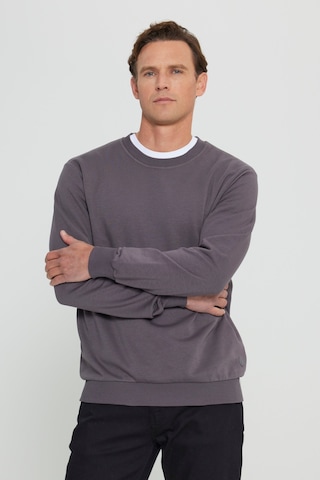 Ac&Co / Altınyıldız Classics Standart Fit Normal Kesim Bisiklet Yaka Erkek Sweatshirt - Koyu Gri