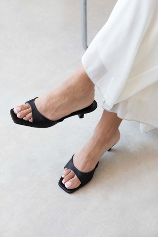 Wolk Shoes Jordy Kadın Topuklu Saten Sandalet Siyah