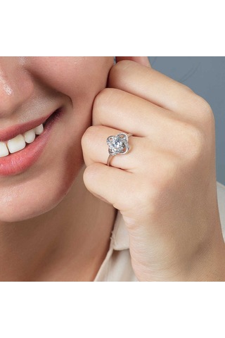 Zirkon Tektaşlı Samanyolu Tasarım 925 Ayar Gümüş Bayan Yüzük Beyaz