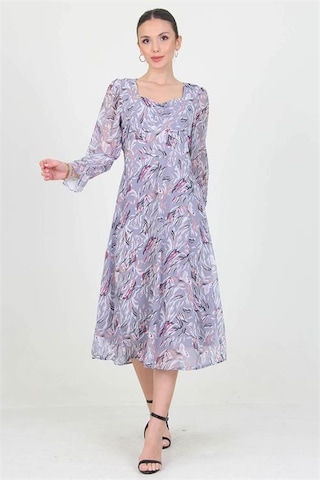 Neşeli Butik Kadın Gri Kalp Yaka Yeni Sezon Desenli Şifon Elbise Ry0030 Gri