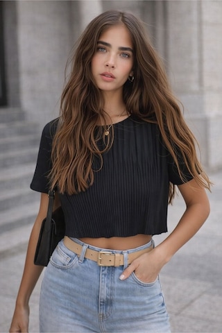 Mamayaga Kadın Bisiklet Yaka Dokulu Kısa Kol Akordiyon Model Tasarım Spor Şık Crop Boy Bluz Siyah