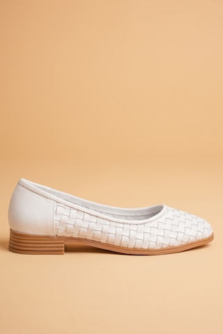 Analin Shoes Kadın Hakiki Deri Örgü Detaylı Babet Beyaz