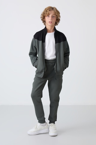 Tommy Life Haki Pamuklu Kalın İçi Tüylü Yumuşak Dokulu Standart Fit Nakışlı Erkek Çocuk Eşofman Takım - 11240 Haki