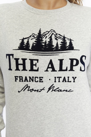 Gidia Kadife The Alps Desenli Gri Melanj Yumuşak Dokulu Regular Fit Bisiklet Yaka Kadın Sweatshirt Grimelanj