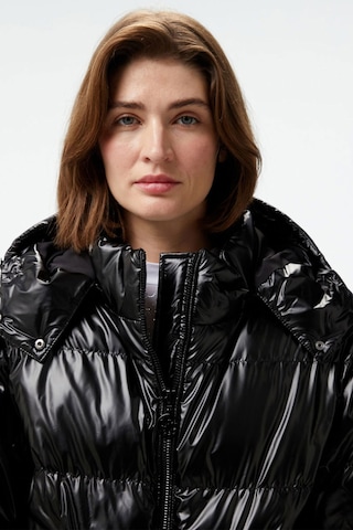 Guess Bice Poly Metallic Coated Kadın Mont Siyah