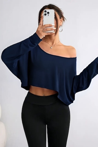 Kadın Düşük Omuz Kayık Yaka Oversize Uzun Kollu Crop T-shirt Lacivert