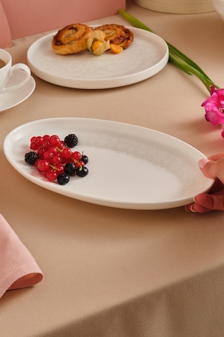 Karaca Minerva Kayık Tabak 25 Cm Beyaz