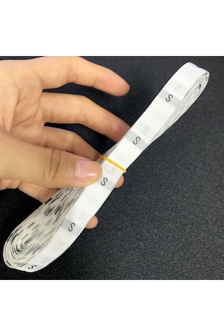 3.2 X 1.2cm Boyut Etiketleri Polyester Kumaş Giyim Etiketi 1 Rulo Yaklaşık 380 Adet , Boyut: Xxxl / 3xl Beyaz