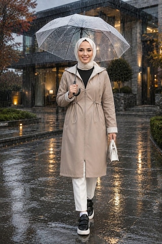Hb Harma Time Butik Kadın Kapüşonlu Fermuarlı Ara Boy Bondit Kumaş Bej Trenç