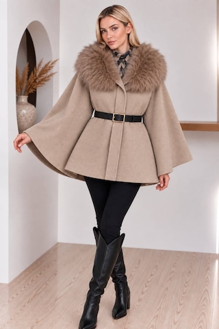 Moda Banuş Kürk Yaka Kemerli Kaşe Bej Panço