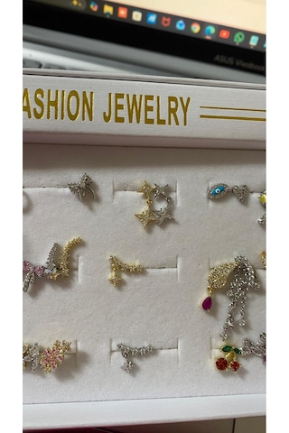 Zirkon Taşlı Yıldız Tasarım Tragus Helıx Kıkırdak Pearsıng Küpe 1adet Gümüş