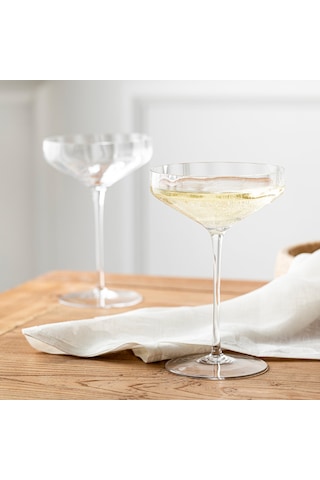 Celebration Å Ampanya Kadehi Transparan