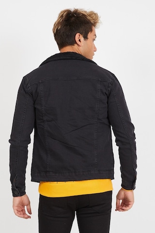 Erkek Siyah Kürklü Füme Renk Eskitmeli Slim Fit Kot Ceket Füme