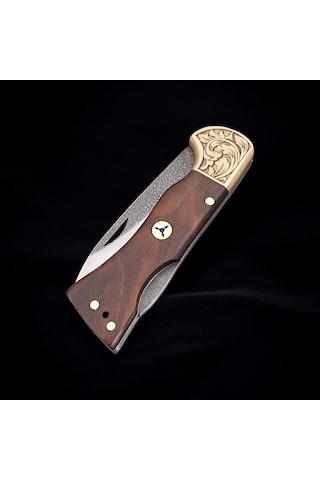 N690 Böhler Çelik Gravürlü Balçıklı Kilitli Yaylı Çakı Dayanıklı El İşçiliği Çakı Modelleri Açık Kahverengi