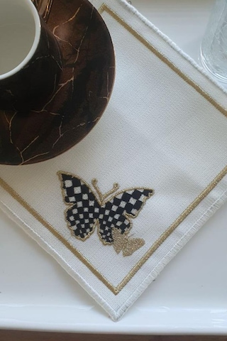 Kelebek Nakışlı Keten Kare Bardak Altlığı Seti 6 Lı Beyaz