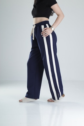 Cocopelli Yan Şerit Detaylı Lacivert Oversize Eşofman Coc1324