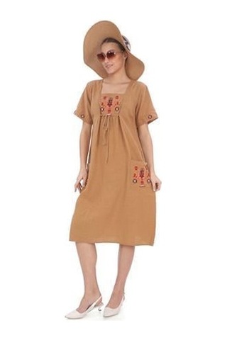 Yarım Kol Yuvarlak Yaka İşlemeli Keten Elbise-9166 Camel