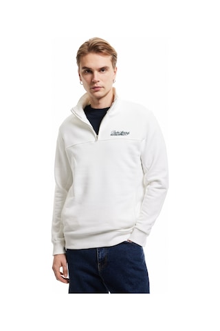 Koton İşlemeli Şardonlu Cep Detaylı Yarım Fermuarlı Sweatshirt Beyaz 5sam70042mk Beyaz