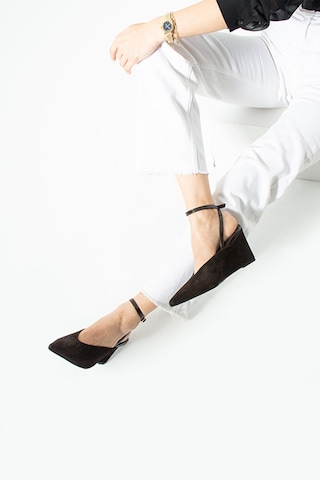 Dericia Shoes Swaykadın Hakiki Deri Süet Sivri Burun Tupuklu Ayakkabı Kahverengi