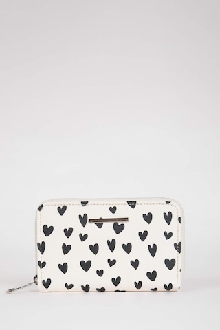 DeFacto Kadın Kalp Desenli Suni Deri Cüzdan B3772AXNSKR1