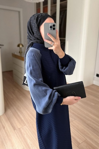 Kahijab Kendinden Desenli Yarım Balıkçı Merserize Elbise - Lacivert