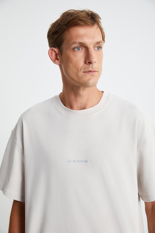 Grimelange Rıver Erkek Oversize Fit Bol Kesim Nakış Işlemeli Basic Örme Taş Rengi T-shirt Taş Rengi