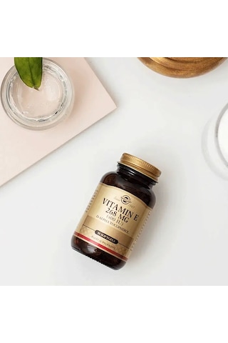 Solgar Vitamin E 400 IU Gıda Takviyesi 2 x 50 Kapsül