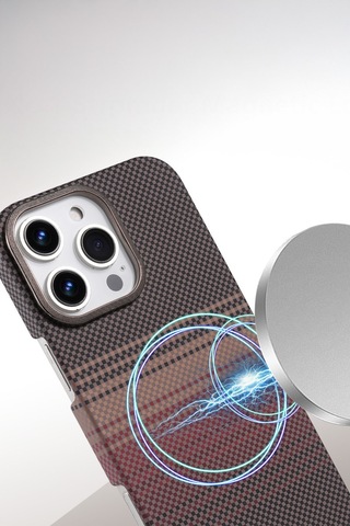 Apple iPhone Uyumlu 16 Pro Max Vega Magsafe Kapak - Siyah