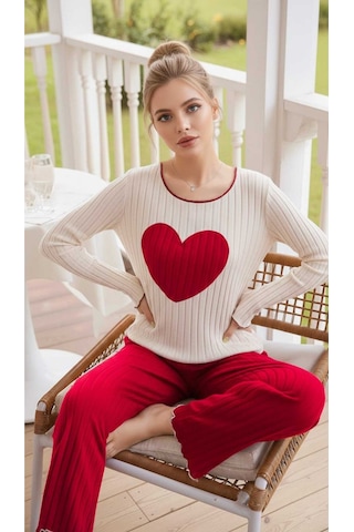 Bella Notte Kırmızı Nakışlı Kalp Detaylı Uzun Kollu Pijama Takımı