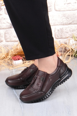 Pepita Z006 Comfort Yumuşak Esnek Kauçuk Kaymaz Taban Hakiki Deri Kadın Ayakkabı Kahve