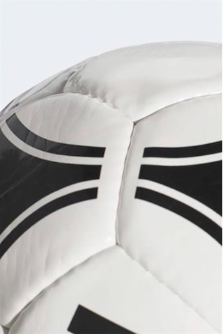 Adidas Futbol - Topu