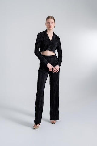 Holly Lolly Crop Model Düğme Kapamalı Comfy Crop Gömlek Siyah