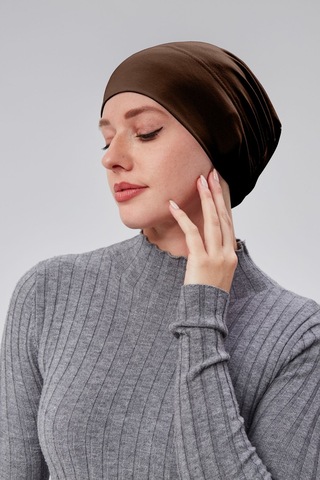 Kadın Tesettür Hazır Pratik Geçmeli Bone Lastikli Kaymaz Acı Kahve Çikolata